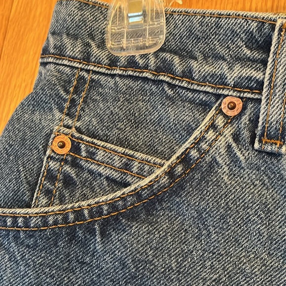 Vintage Levi’s 910 USA MADE High Waisted Cuffed denim jean shorts Size 11 EUC - Picture 4 of 7